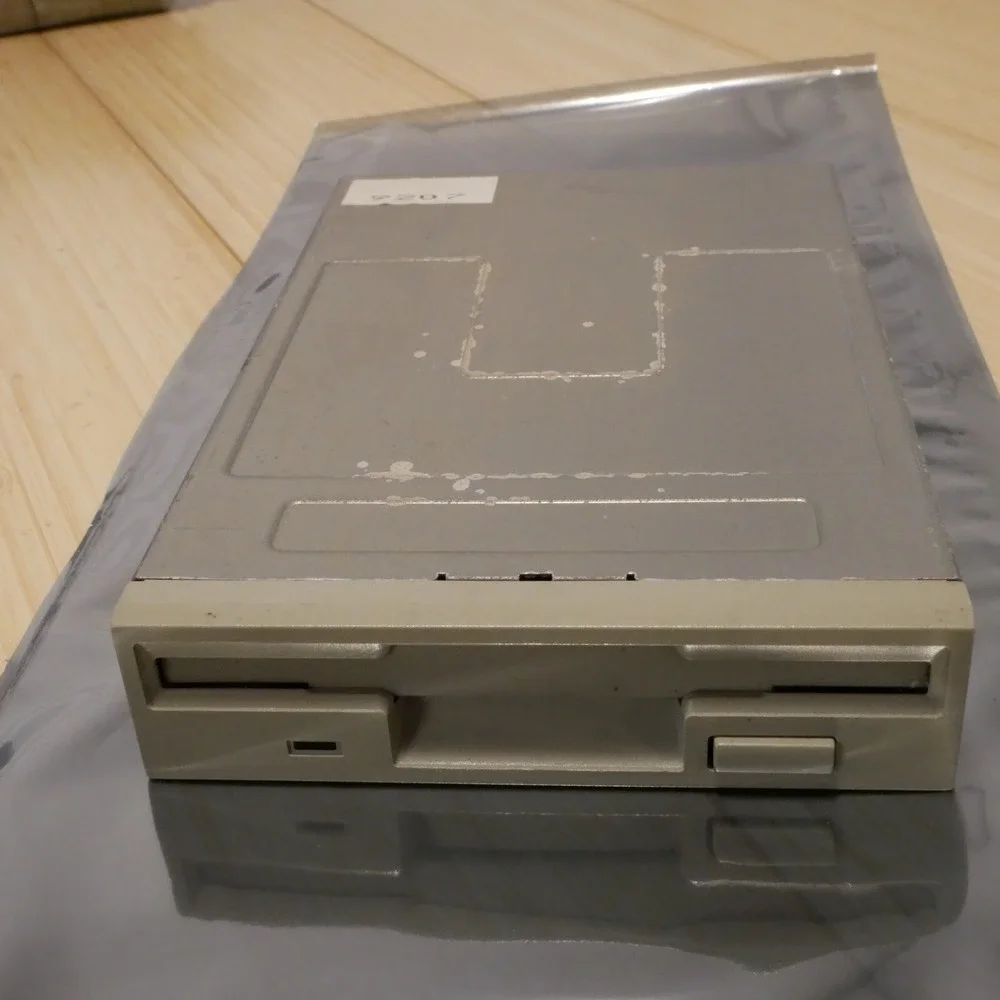Sony MP-F17W-10 SMM 3.5 inch Floppy Disk Drive - Tested & Working 09‎